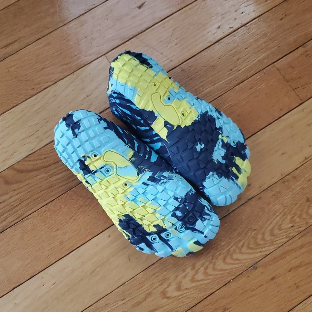 Little Kids Water Shoes Size 11.5